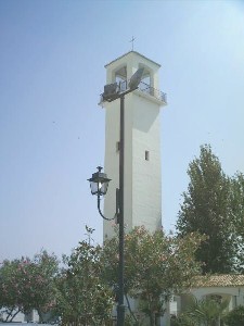 torre de la iglesia San Pio X de Peñuelas (Granada)